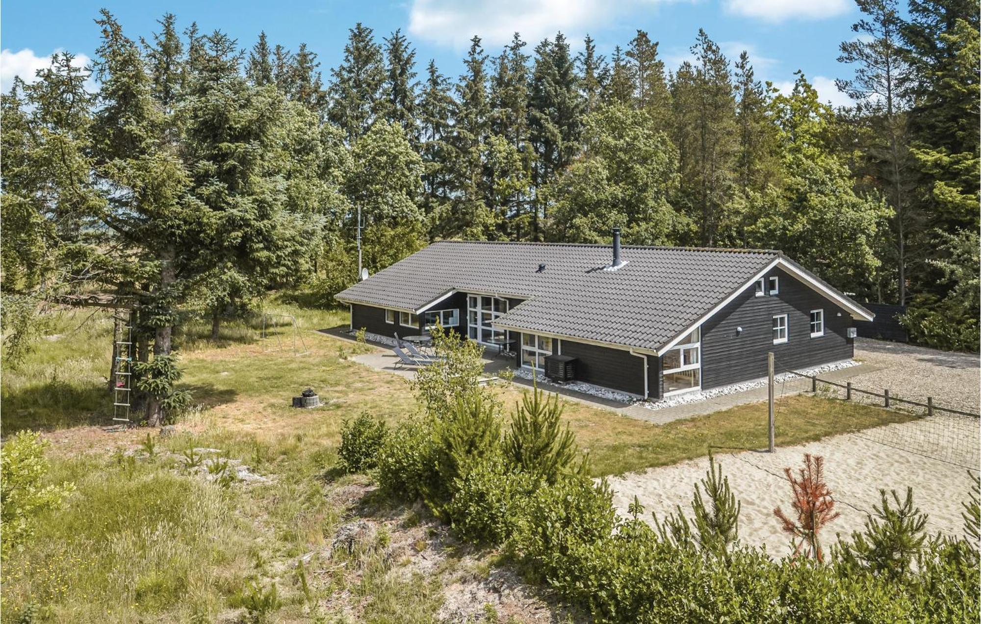 Beautiful Home In Oksbol With Kitchen Mosevrå Exterior photo