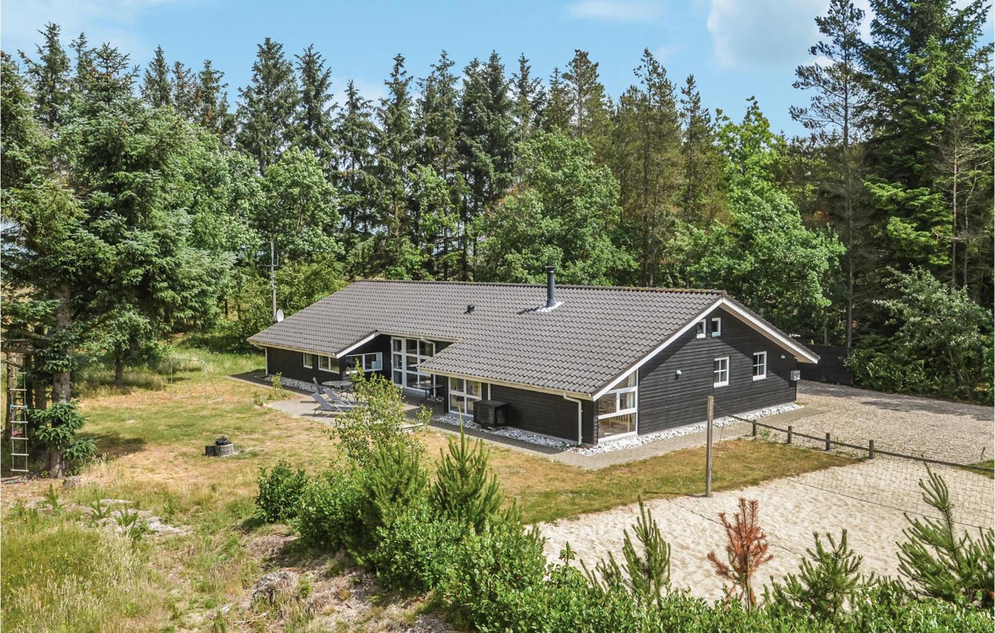 Beautiful Home In Oksbol With Kitchen Mosevrå Exterior photo